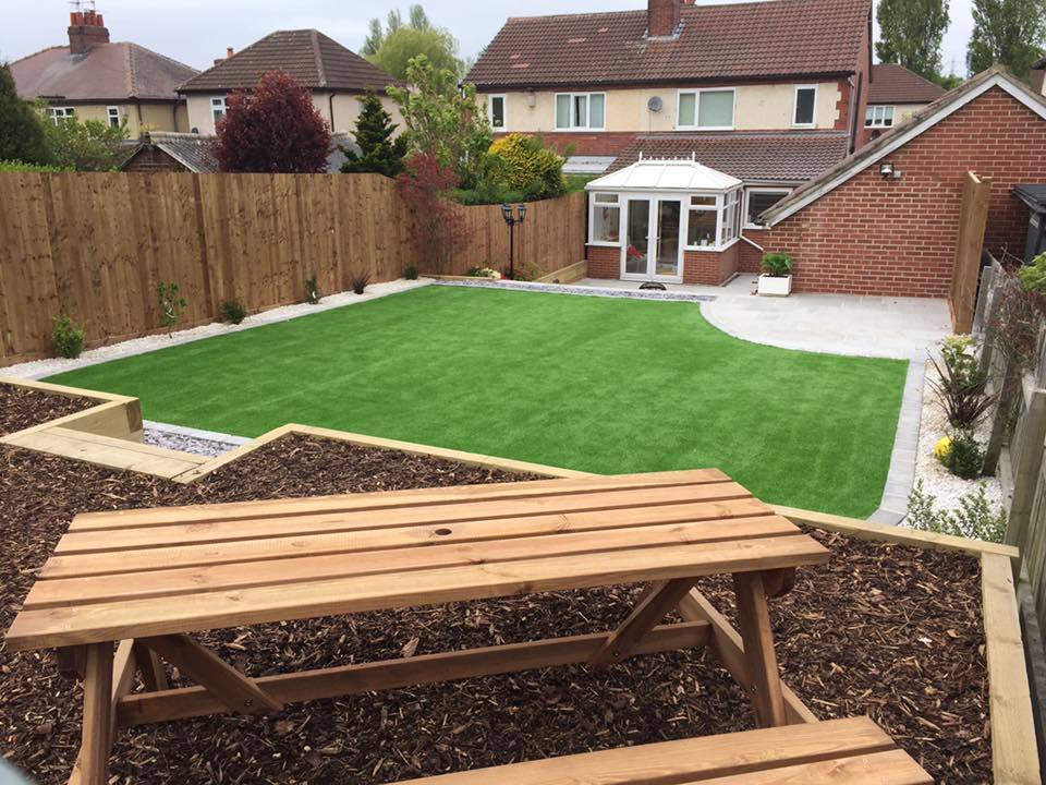 beautiful rear garden